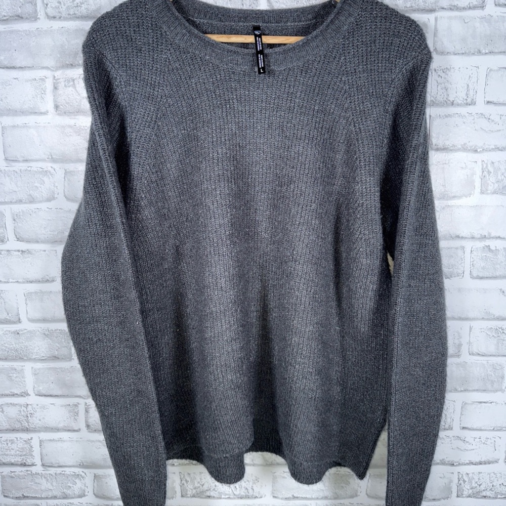 KUHL GRAY Acrylic Wool Blend Sweater Womens L